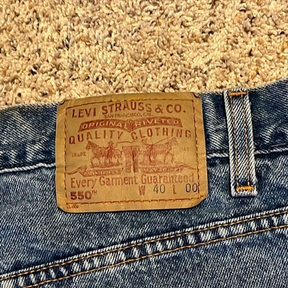 Levi’s 550 Relaxed Fit Denim Jean Shorts Jorts Size 40 - Picture 3 of 5